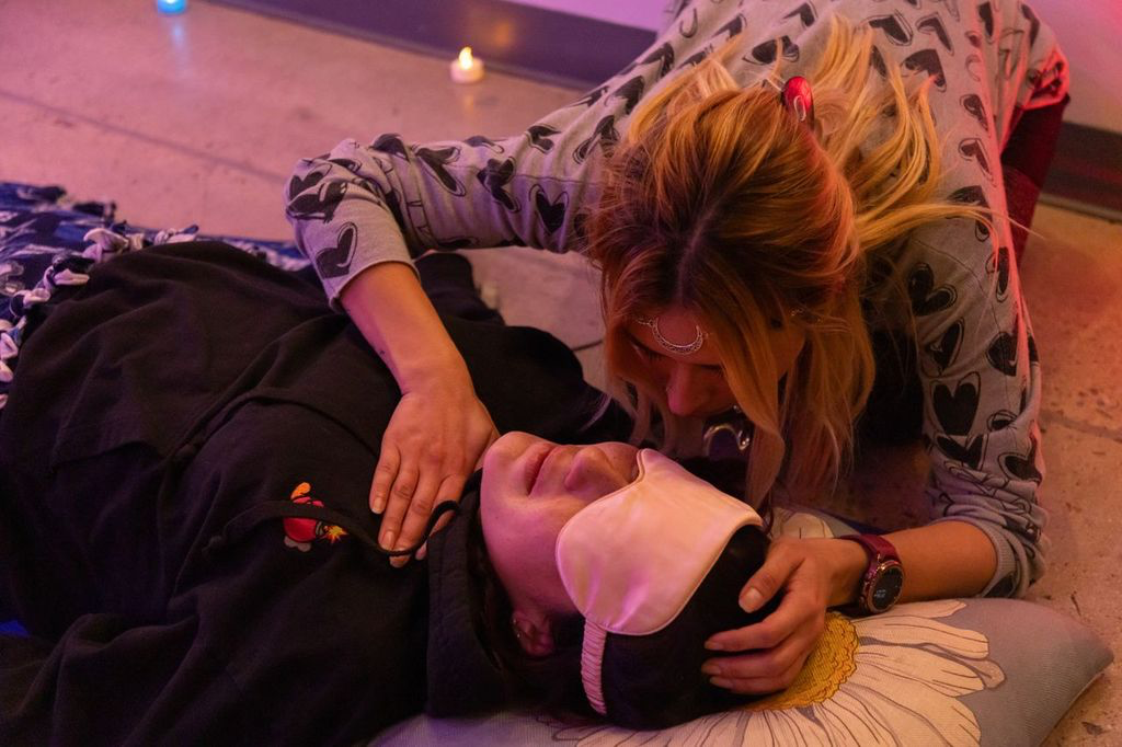 One-on-one tenderness during sound healing