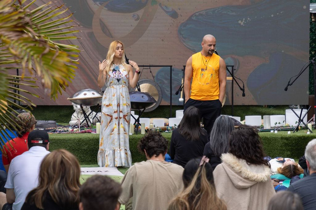 ƎVOLVE past gathering