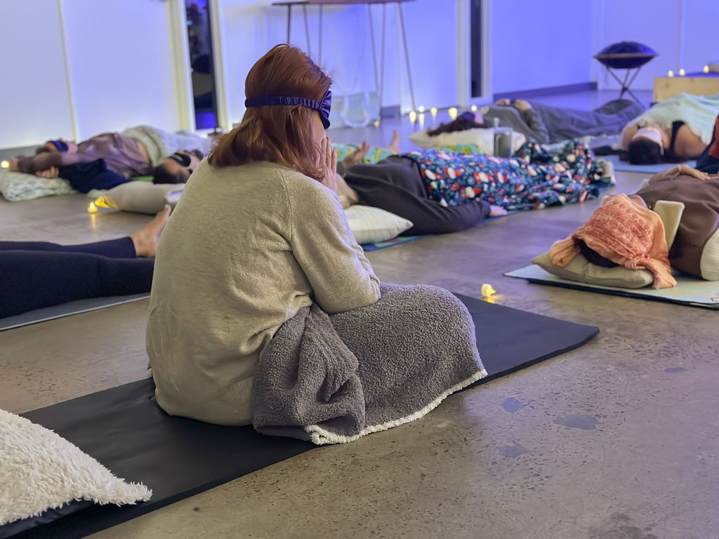 ƎVOLVE past gathering